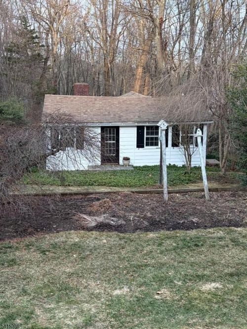 1-638 Spring Valley Rd, Morristown, NJ, 07960-6466 | Card Image