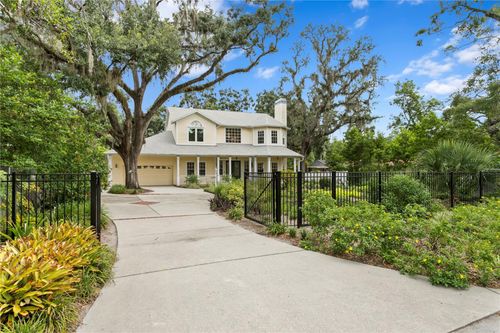 11923 Riverhills Dr, TEMPLE TERRACE, FL, 33617-1819 | Card Image