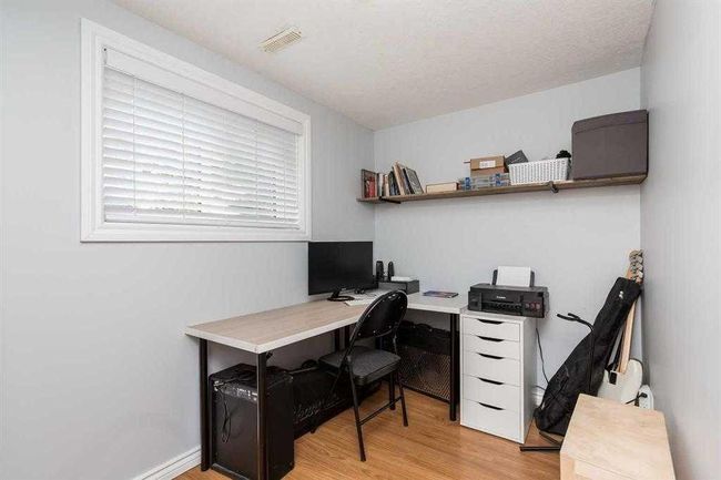 93 Simon Fraser Blvd W, Home with 4 bedrooms, 2 bathrooms and 3 parking in Lethbridge AB | Image 17