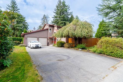 1623 Suffolk Ave, Port Coquitlam, BC, V3B1H1 | Card Image