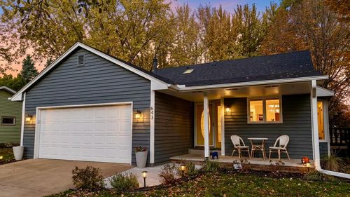 643 Pine Ridge Ter, River Falls, WI, 54022-1230 | Card Image