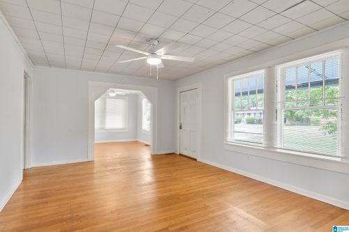 2217 Prince Ave, Tuscaloosa, AL, 35401-5928 | Card Image