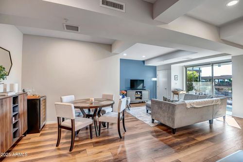 6003-7161 E Rancho Vista Dr, Scottsdale, AZ, 85251-1495 | Card Image