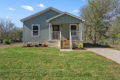411 E 21st St, Waco, TX, 76705-4702 | Card Image