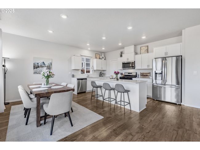 2666 26 Th Loop, House other with 4 bedrooms, 3 bathrooms and 2 parking in Springfield OR | Image 17