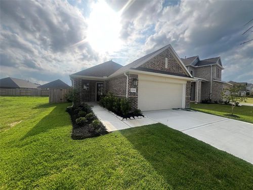 19358 Poppy Village Cir, Magnolia, TX, 77355-1435 | Card Image