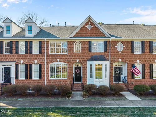 225 Kenmont Dr, Holly Springs, NC, 27540-7404 | Card Image