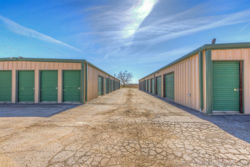 14620 S 417th East Ave, Coweta, OK, 74429-8527 | Card Image