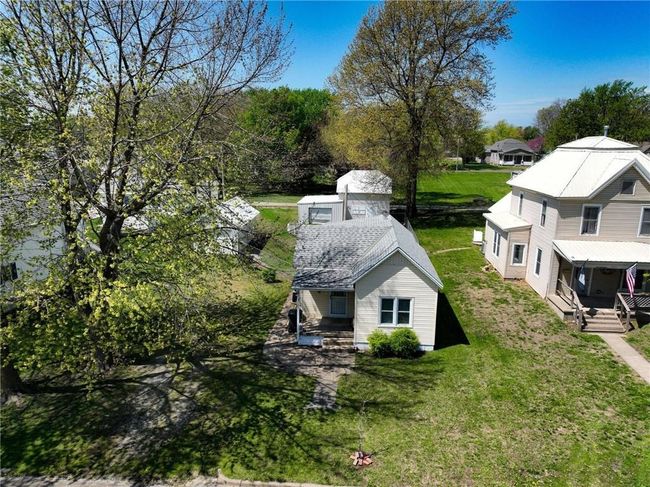 1539 1 St Ave W, House other with 2 bedrooms, 1 bathrooms and null parking in Horton KS | Image 30