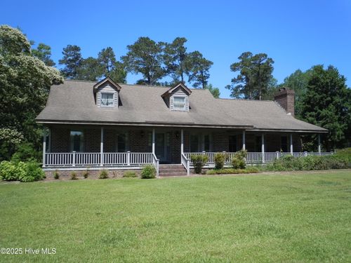 8202 Joe Brown Hwy S, Clarendon, NC, 28432-9144 | Card Image