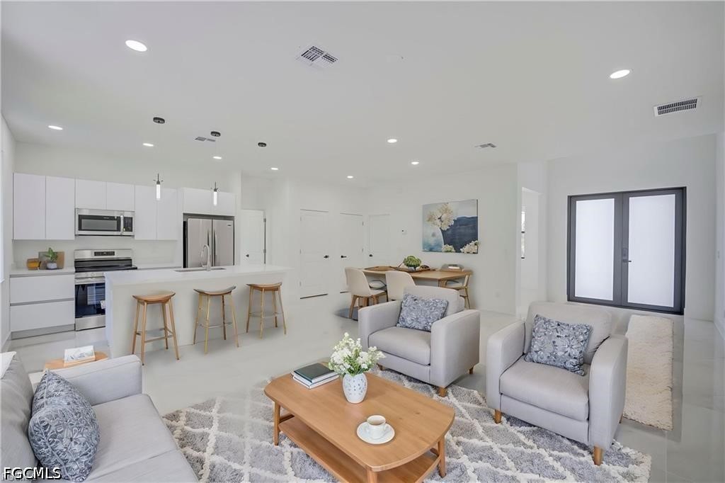Residential Lease in Lehigh Acres 3