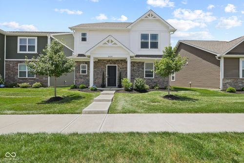 2688 Lamar Dr, Whitestown, IN, 46075-7520 | Card Image