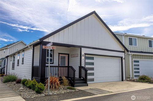 422 Lupine Ln Sw, Ocean Shores, WA, 98569 | Card Image