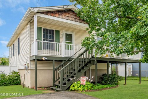 41 Brainard Ave, Port Monmouth, NJ, 07758-1603 | Card Image