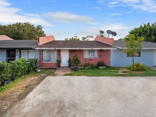 1330 Kia Dr, Homestead, FL, 33033-4900 | Card Image