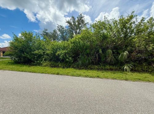 6057 Bowie Ln, Englewood, FL, 34224 | Card Image