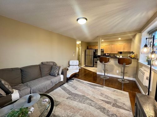 apt-26-116 Sycamore St, Somerville, MA, 02145-2725 | Card Image