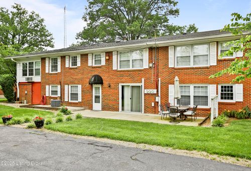1-1643 Greenland Park Cir, Shelbyville, KY, 40065-7845 | Card Image