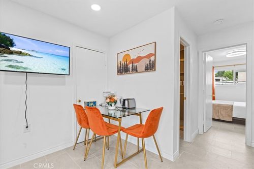 1-1099 Bonita St, Tustin, CA, 92780-4618 | Card Image
