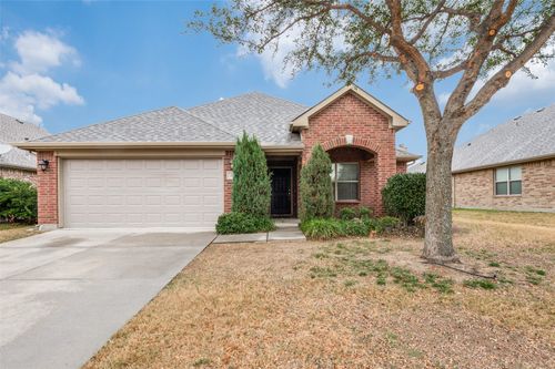 2105 Willow Creek Dr, Little Elm, TX, 75068-4903 | Card Image