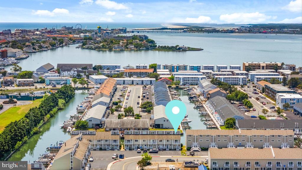 Residential in OCEAN CITY
