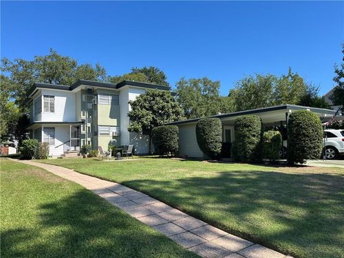 30 Thrasher St, New Orleans, LA, 70124-4108 | Card Image