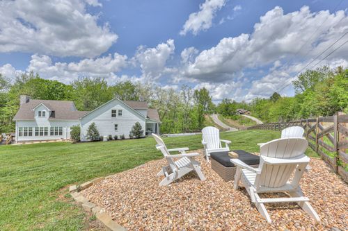 6615 Herbert Shannon Rd, Springfield, TN, 37172-6425 | Card Image