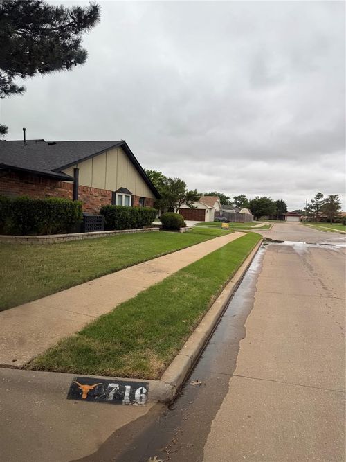 716 Ne Canterbury Street, Altus, OK, 73521 | Card Image