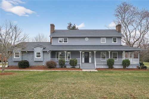 1516 Country Ln, Kernersville, NC, 27284-7556 | Card Image