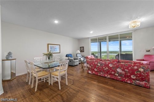 904-1001 Arbor Lake Dr, NAPLES, FL, 34110-7080 | Card Image