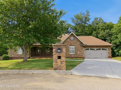 6200 Lantern Ridge Ln, Knoxville, TN, 37921-2857 | Card Image