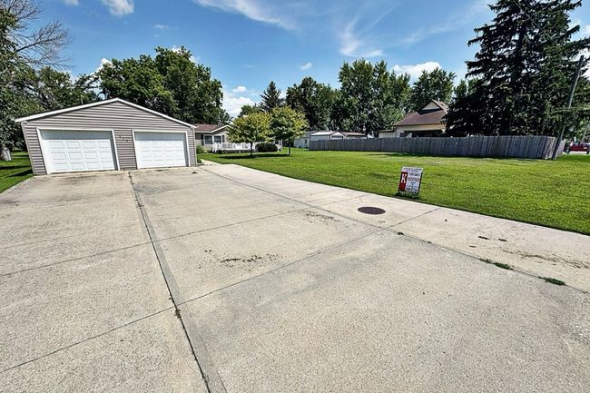 415 Wagner St, House other with 3 bedrooms, 2 bathrooms and 2 parking in Duncombe IA | Image 26