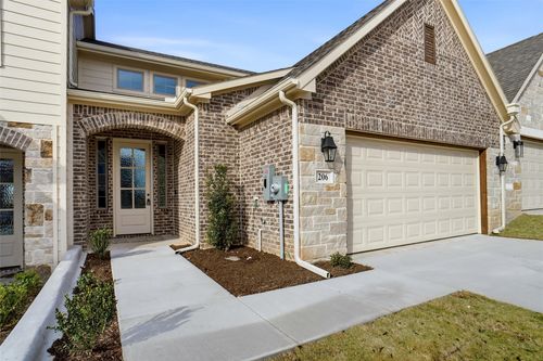 206 Legacy Blvd, Weatherford, TX, 76085-2602 | Card Image