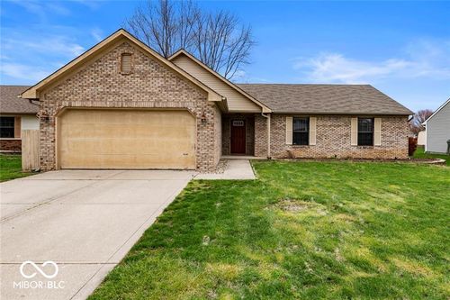 6026 Cheri Cir, Indianapolis, IN, 46237-9384 | Card Image