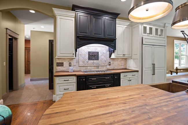 1360 S Highway 92, House other with 5 bedrooms, 6 bathrooms and null parking in Jamestown KY | Image 32