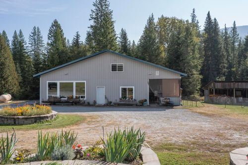 3829 Deep Lake Boundary Rd, Colville, WA, 99114-9192 | Card Image