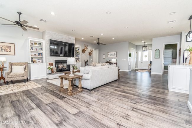 14157 Glen Farms Dr, House other with 4 bedrooms, 3 bathrooms and null parking in Glen St. Mary FL | Image 91