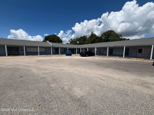1900 Pass Rd, Gulfport, MS, 39501-5100 | Card Image