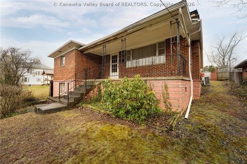 934 Park Street, St Albans, WV, 25177 | Card Image