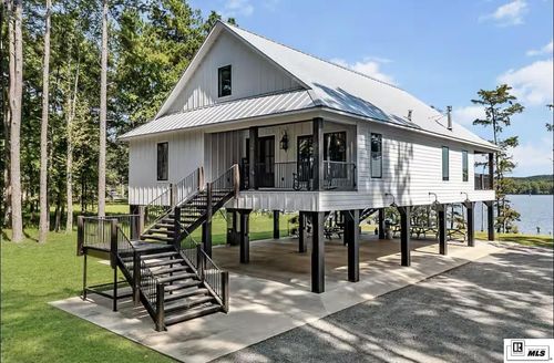 129 Trenon Ln, Farmerville, LA, 71241-1222 | Card Image