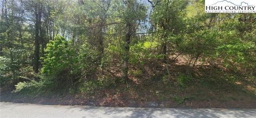 547 White Laurel Ln, Boone, NC, 28607-9309 | Card Image