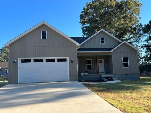 190 Chariot Ln, Savannah, TN, 38372-3753 | Card Image