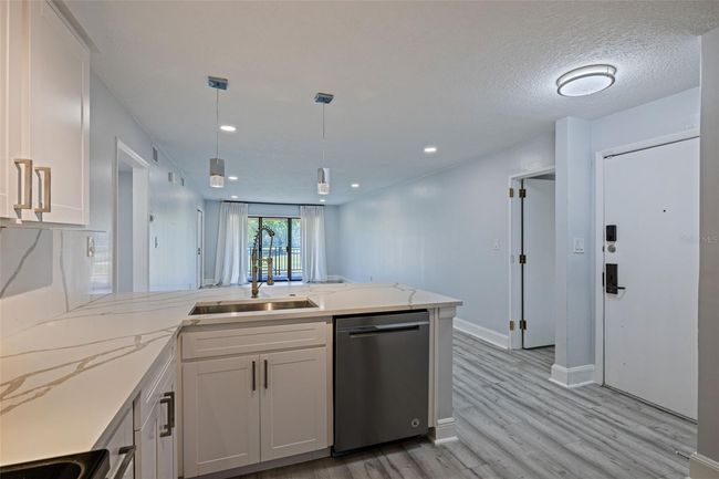 APT-3158 - 5020 Mill Pond Rd, Condo with 3 bedrooms, 3 bathrooms and null parking in WESLEY CHAPEL FL | Image 7