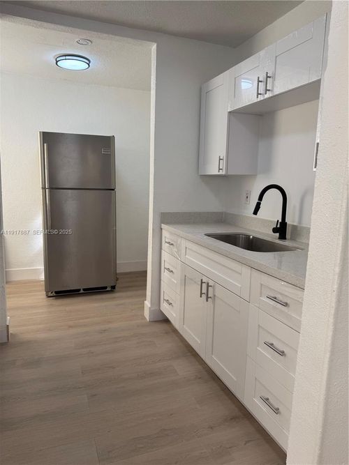 797-797 Nw 55th Ter, Miami, FL, 33127-1468 | Card Image