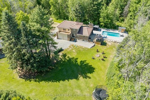 2087 Rumney Rd, Midland, ON, L4R4K3 | Card Image