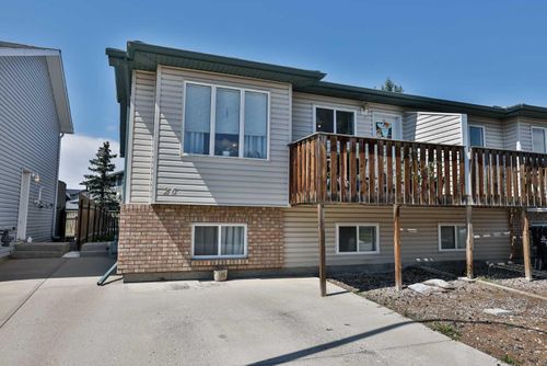 26-720 Heritage Boulevard W, Lethbridge, AB, T1K7X2 | Card Image