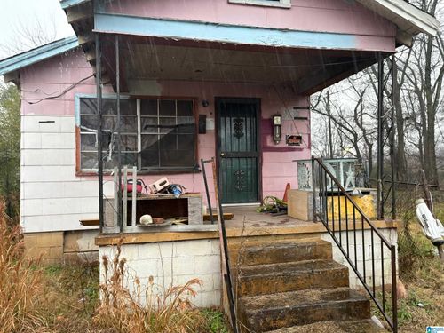 215 27th Street Ensley, BIRMINGHAM, AL, 35218-2125 | Card Image