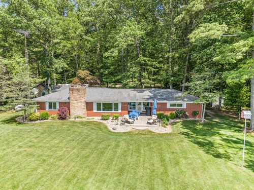 50180 County Road 384, Grand Junction, MI, 49056-9793 | Card Image