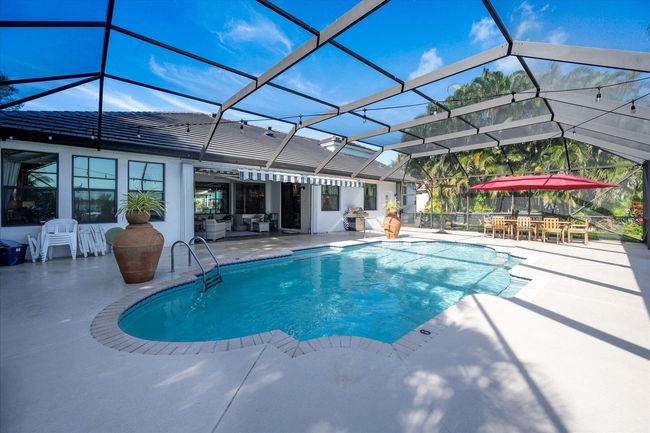 4557 Hunting Trl, House other with 5 bedrooms, 4 bathrooms and null parking in Lake Worth FL | Image 38