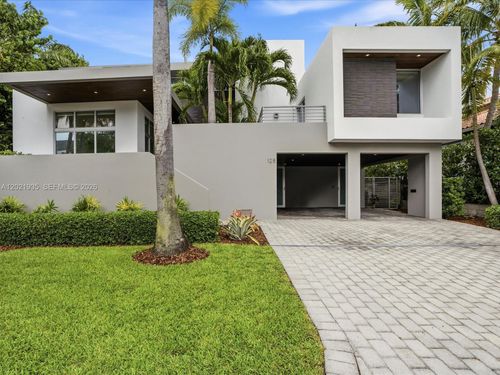125 Hampton Ln, Key Biscayne, FL, 33149-1316 | Card Image